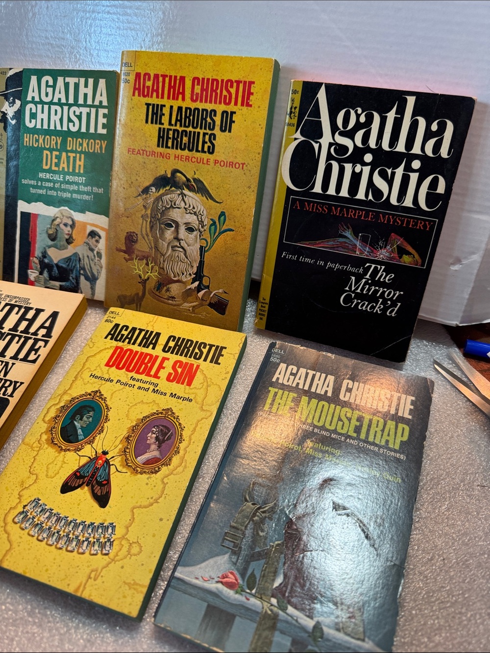 Vintage Agatha Christie Mystery Paperback Book Set -Six Books - Picture 4 of 9